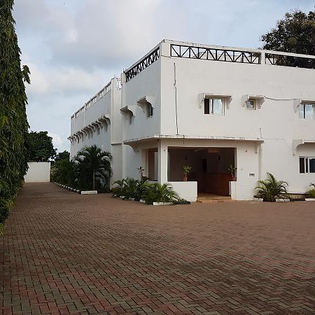 מאלינדי Prestige Holiday Resort מראה חיצוני תמונה